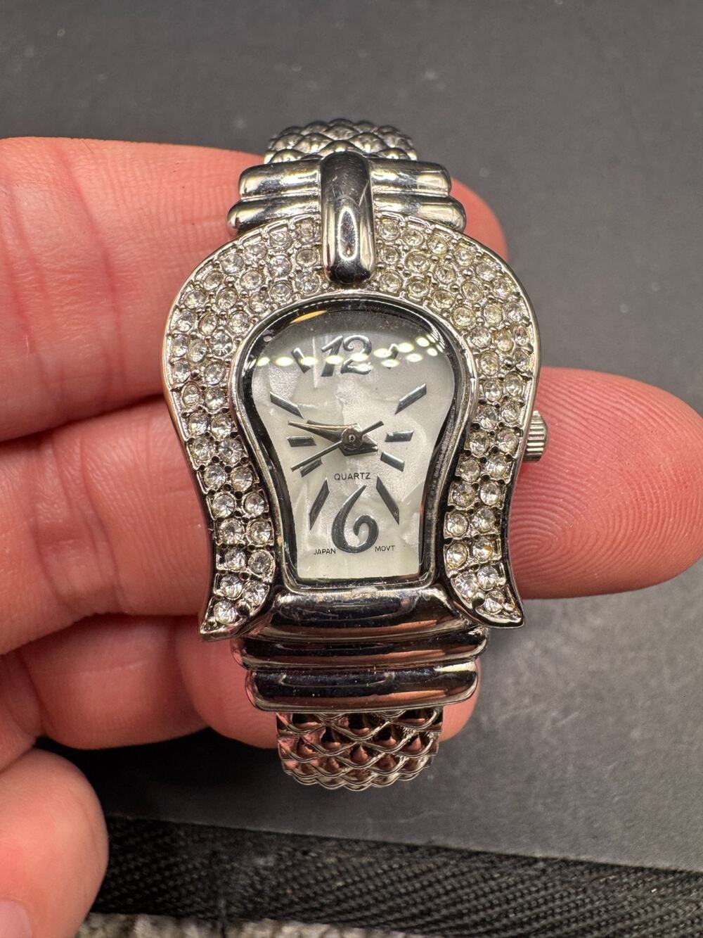 Rare Horseshoe Silver Tone Cuff Bracelet Crystal Rhinestone Quartz Women's Watch